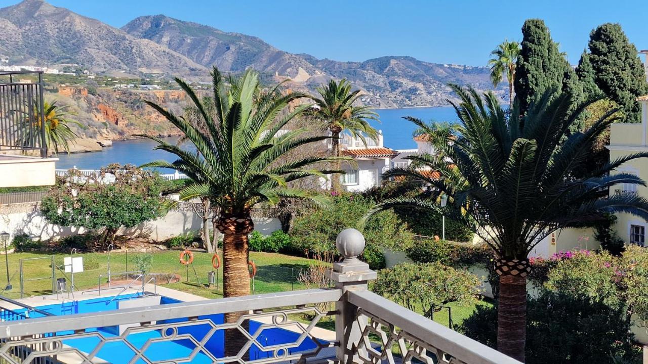 Apartamentos Latin Nerja Dış mekan fotoğraf