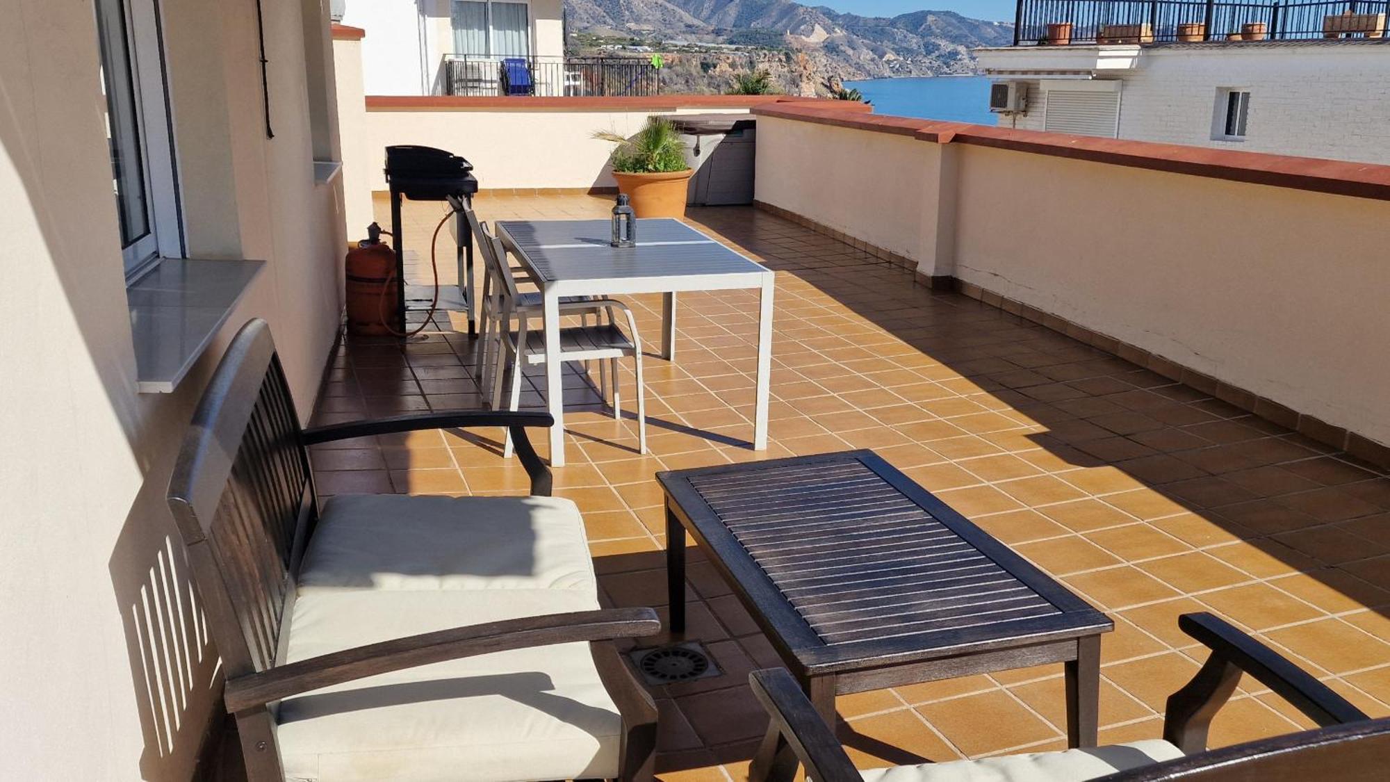Apartamentos Latin Nerja Dış mekan fotoğraf