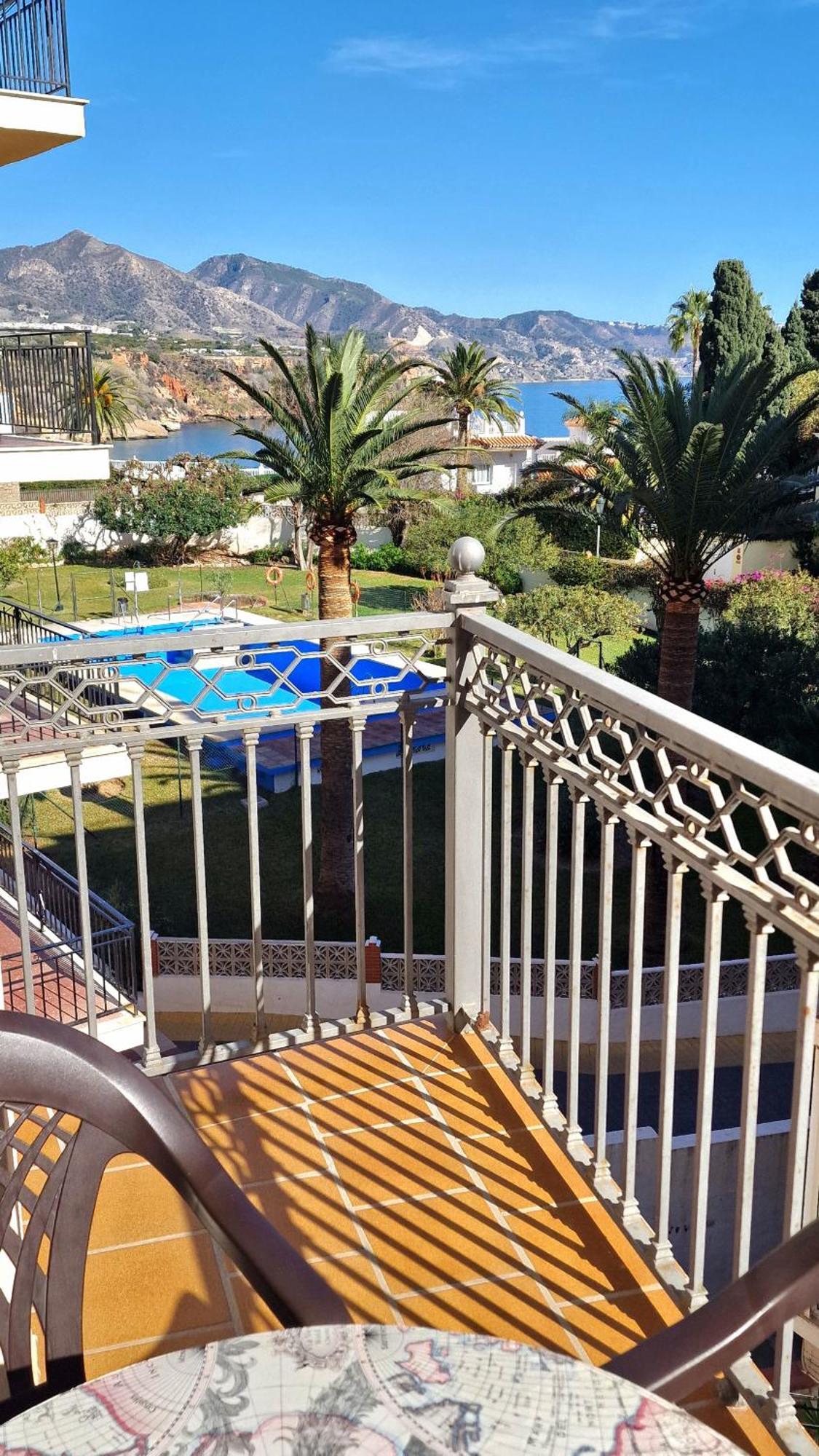 Apartamentos Latin Nerja Dış mekan fotoğraf