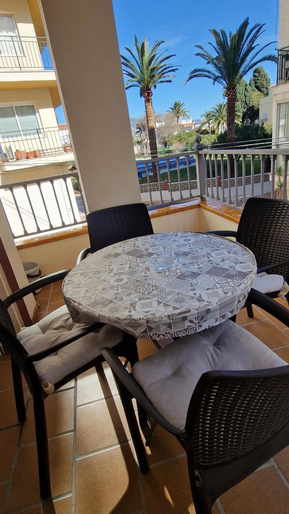 Apartamentos Latin Nerja Dış mekan fotoğraf