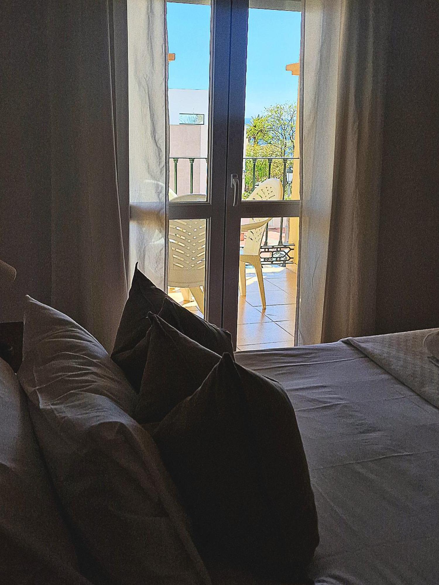 Apartamentos Latin Nerja Dış mekan fotoğraf