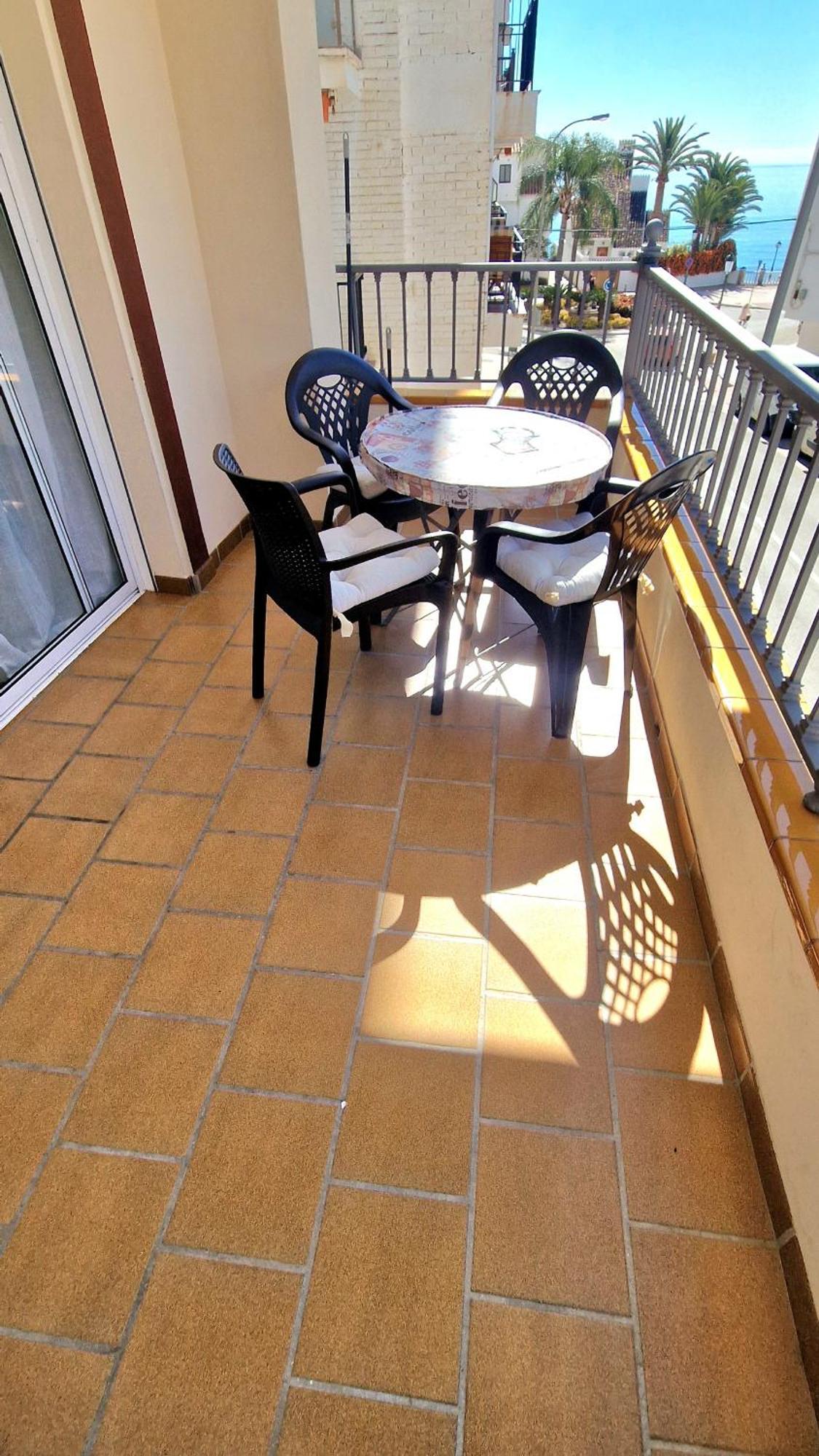 Apartamentos Latin Nerja Dış mekan fotoğraf