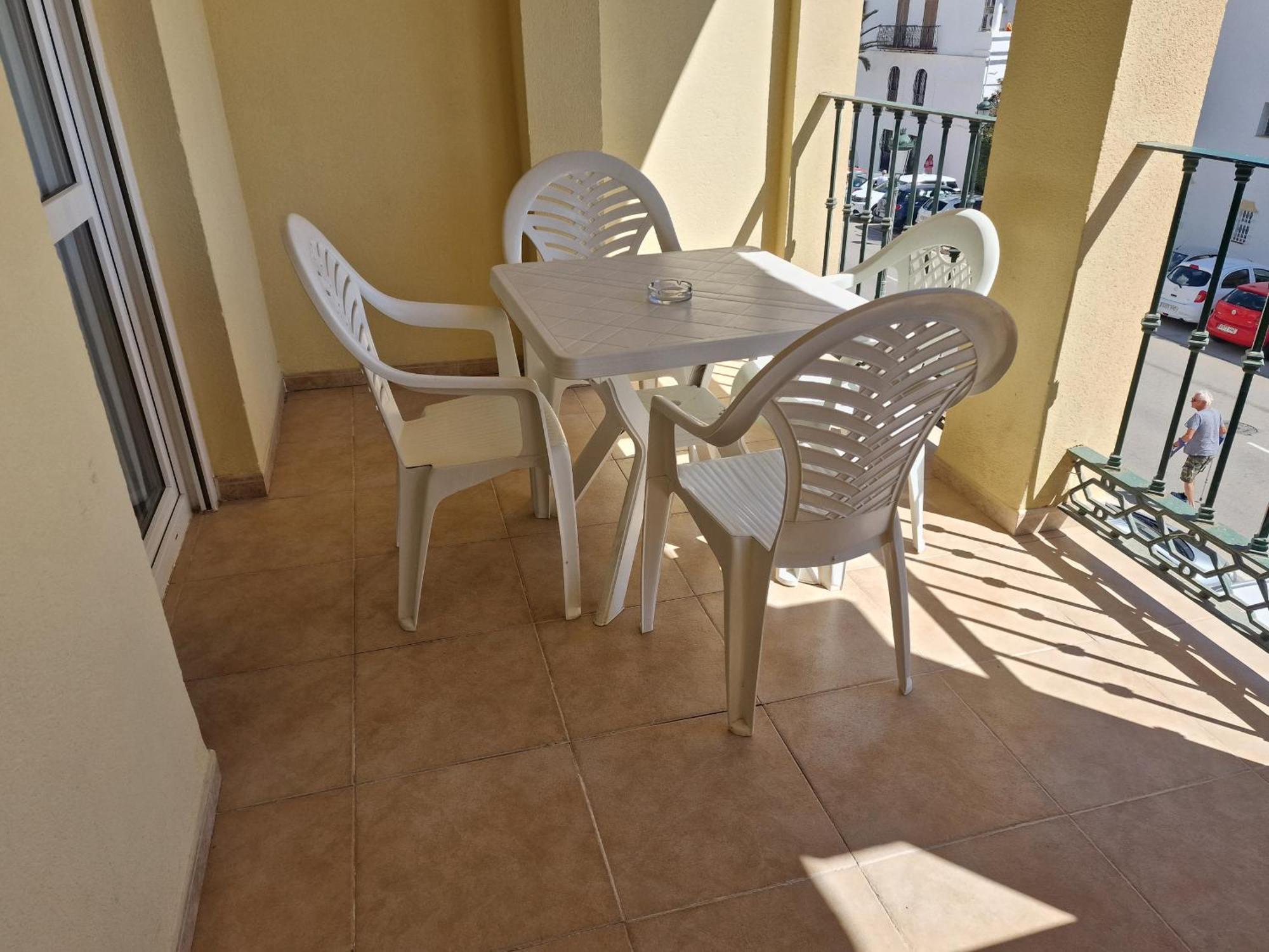 Apartamentos Latin Nerja Dış mekan fotoğraf