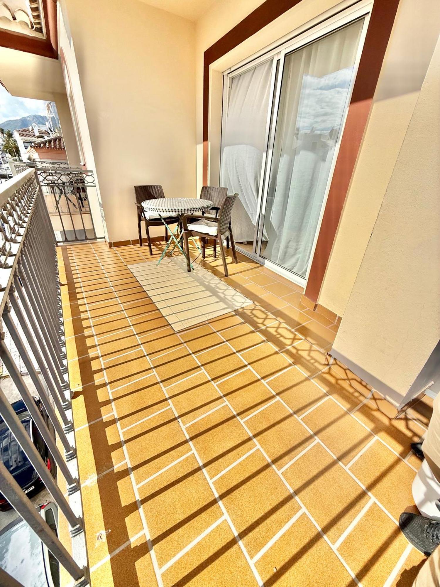 Apartamentos Latin Nerja Dış mekan fotoğraf