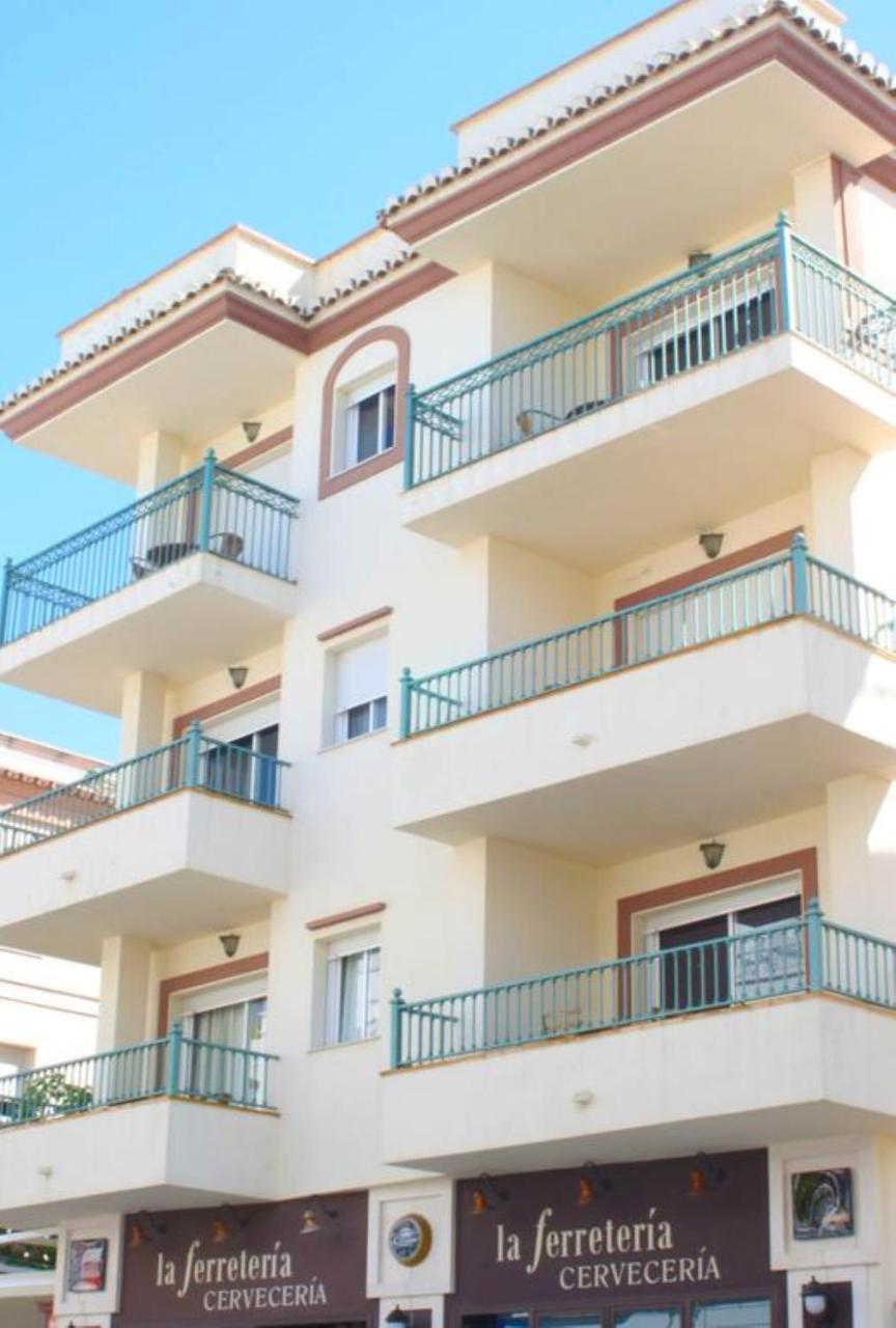 Apartamentos Latin Nerja Dış mekan fotoğraf
